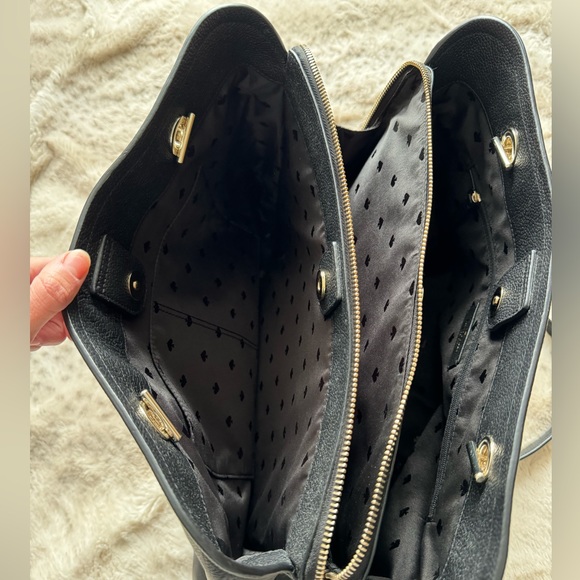 Kate Spade Large Black Leather Tote Bag with Gold Chain Laptop Compartment - Picture 8 of 12